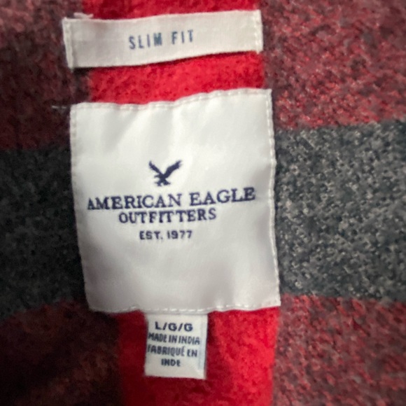 BOGO 🌿AE Boyfriend Slim Flannel🌿 - Picture 3 of 3